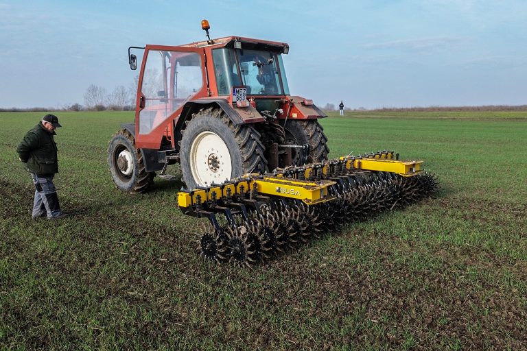 BUSA KK Küllőskapa - Rollhacke